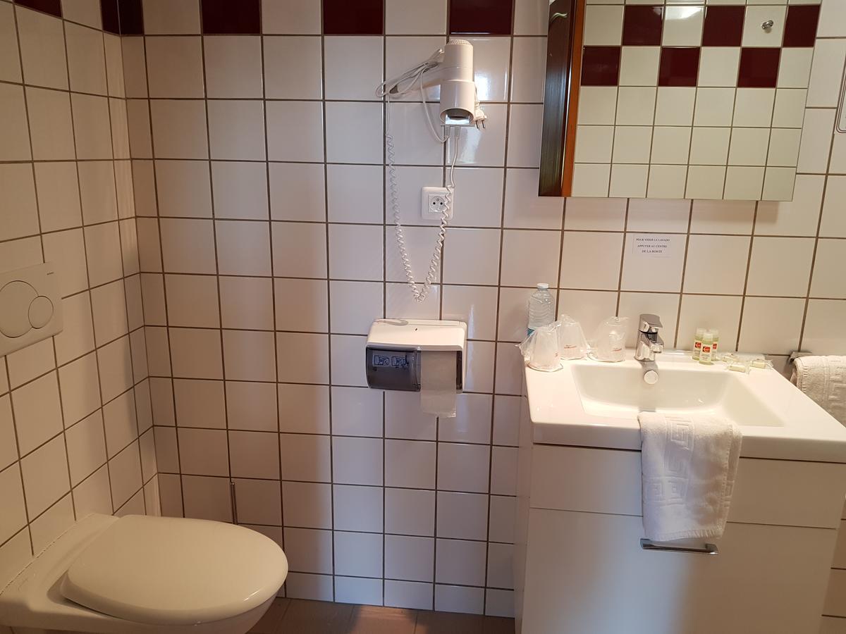 Villa Motel Stenay Eksteriør billede
